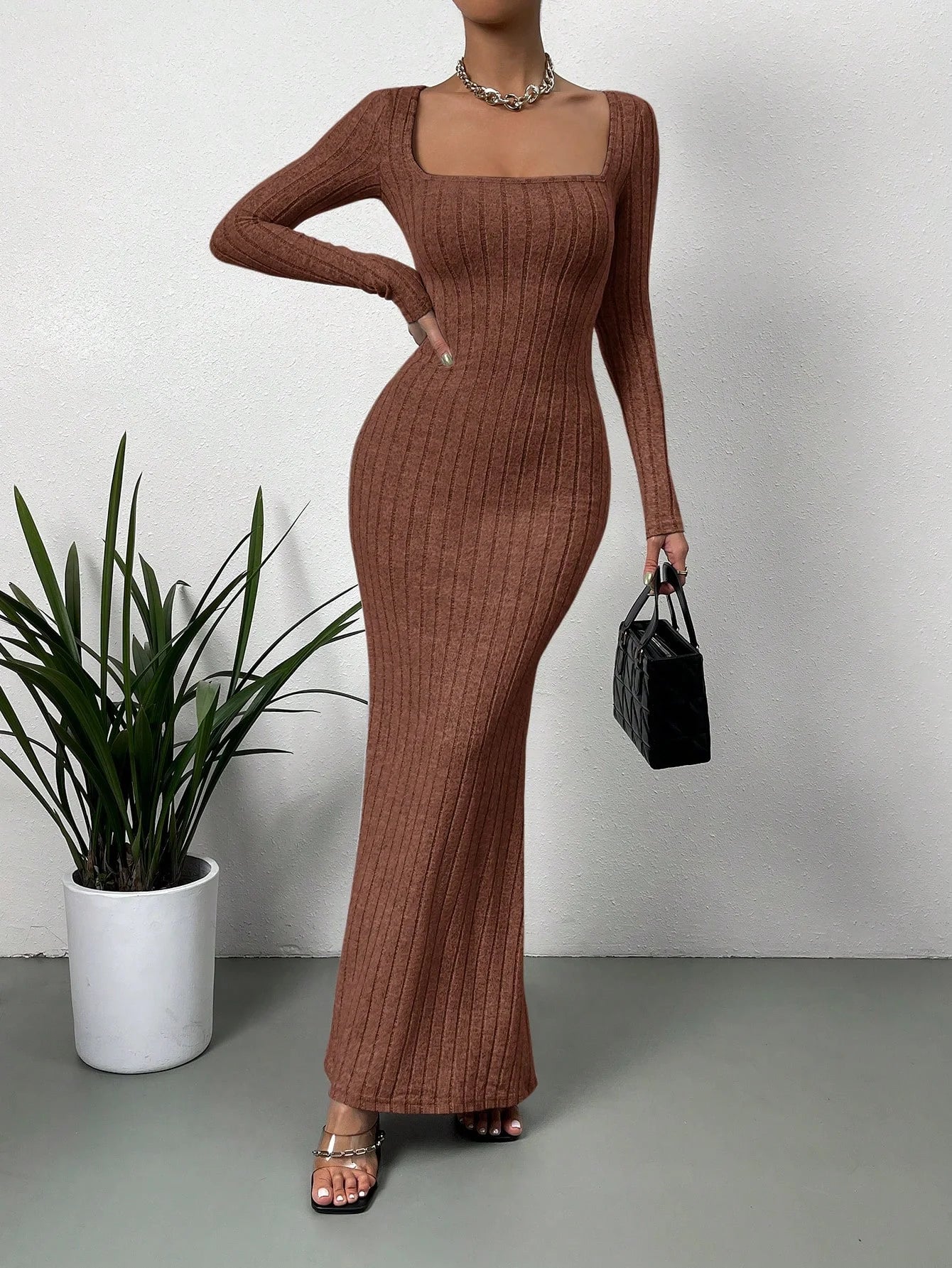 Slim Fit Long-Sleeved Ribbed Dress