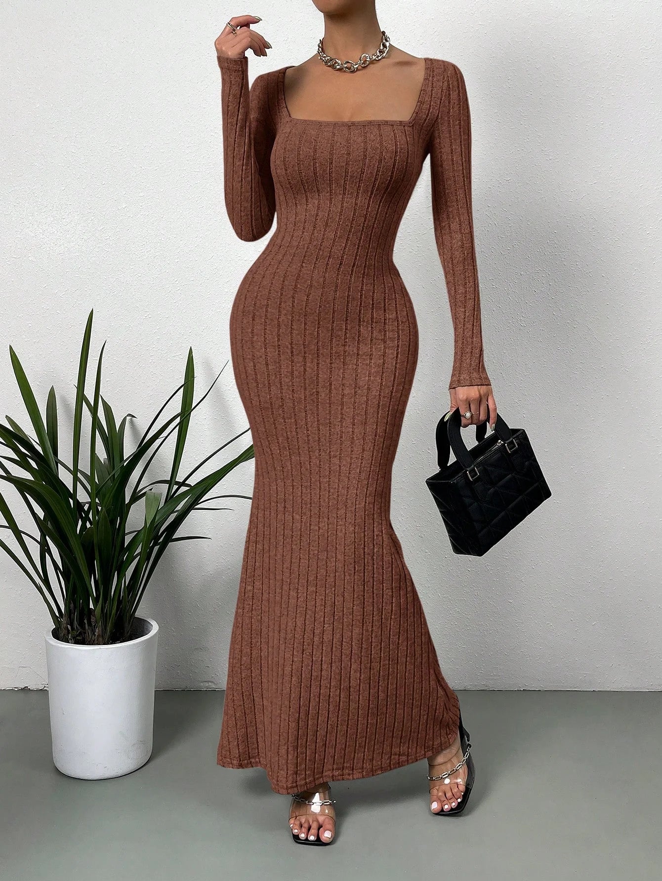 Slim Fit Long-Sleeved Ribbed Dress